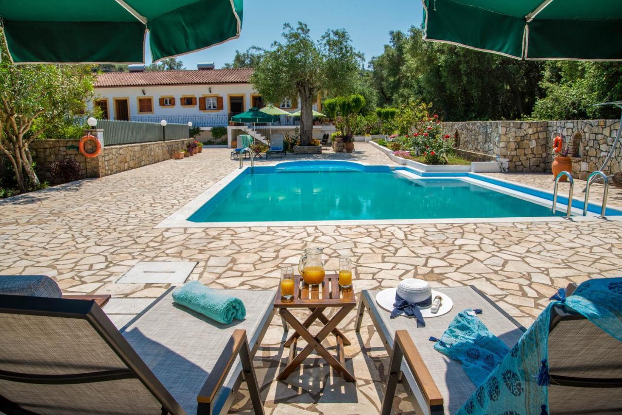 Aphrodite Studios & Apt With Pool Лакка Екстер'єр фото